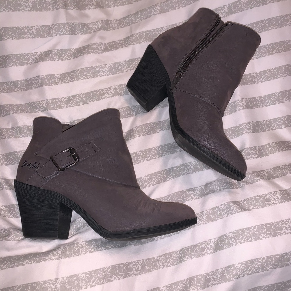 Blowfish Suba ankle booties size 8